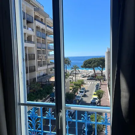 酒店 Eden - La Baigneuse 3*