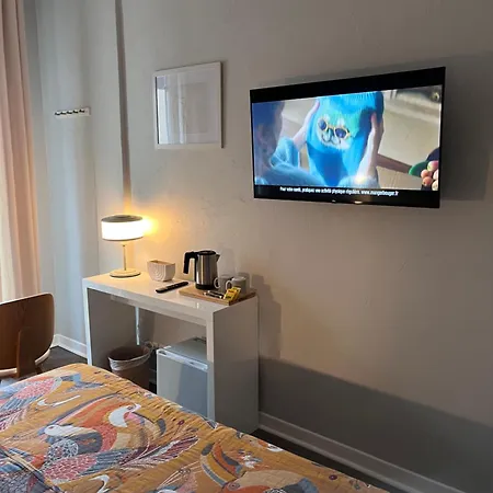 Hotel Eden - La Baigneuse