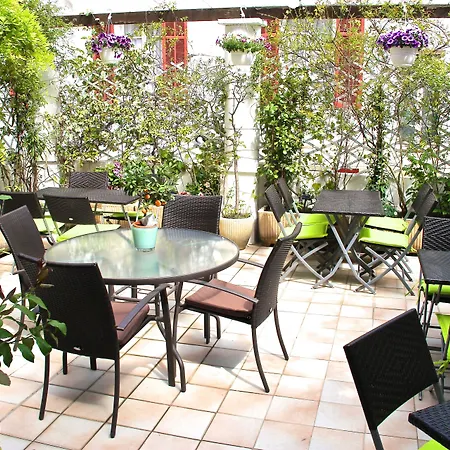 Eden - La Baigneuse 酒店 3*