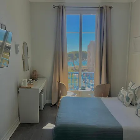 Otel Eden - La Baigneuse