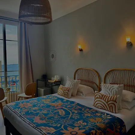 Eden - La Baigneuse 3*