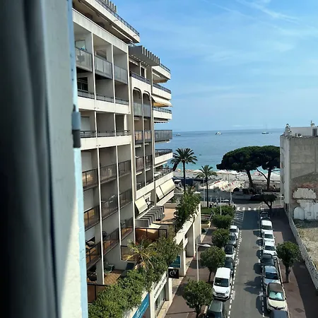 Hotel Eden - La Baigneuse 3*