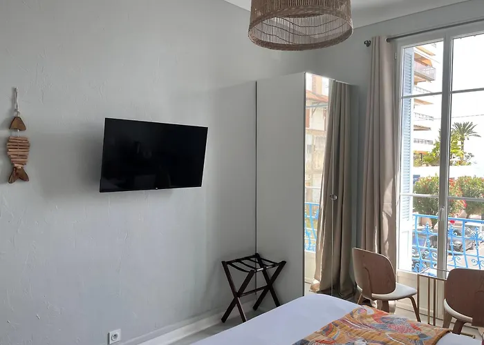Otel Eden - La Baigneuse