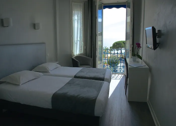 Eden - La Baigneuse Otel